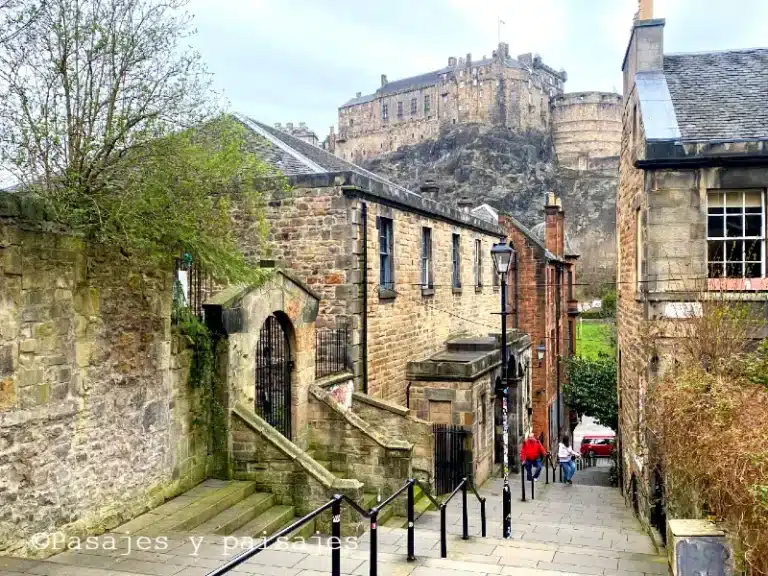 EL CASTILLO DE EDIMBURGO, el monumento de pago más visitado de Escocia