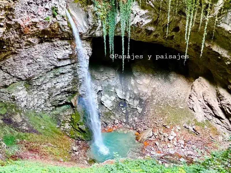 Cascada de Seythenex
